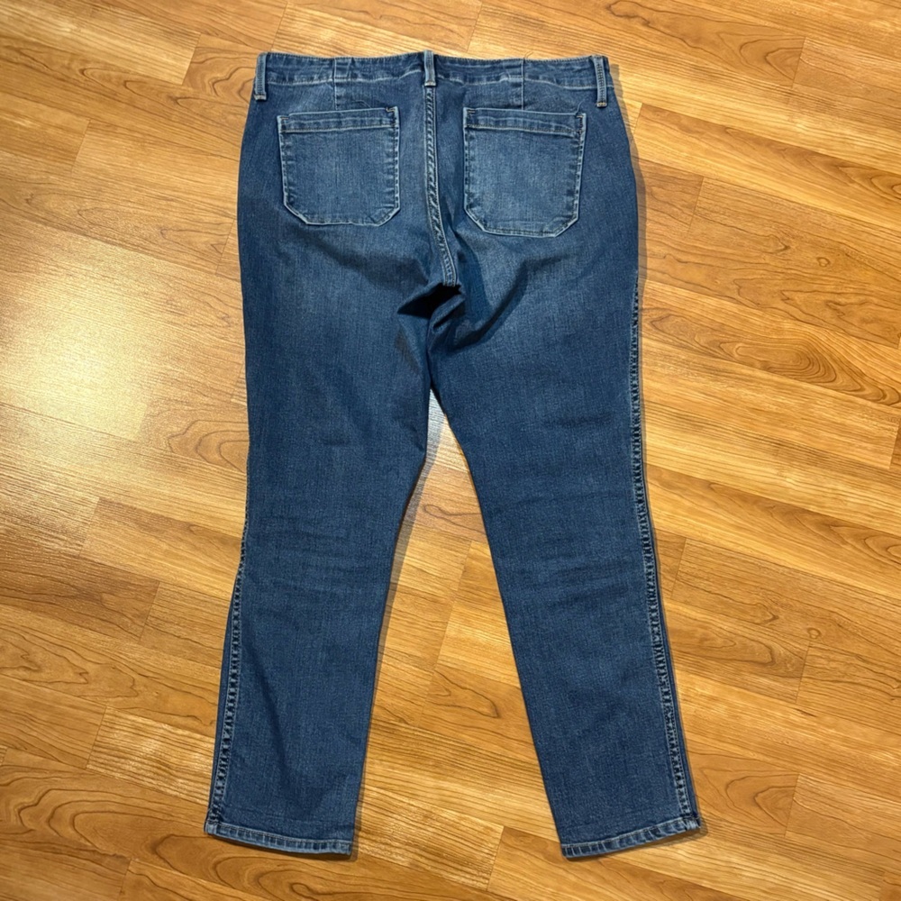 Gap Mid Rise Girlfriend Coupe jeans Women’s size 8/29 R - Picture 5 of 7